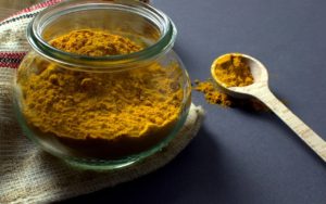 How to Potentiate Kratom with Turmeric

